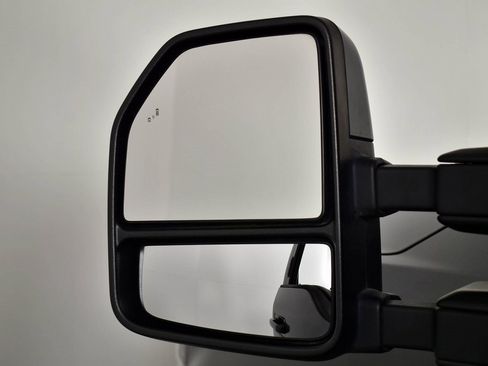 Used 2020 Ford F250 Lariat image 25