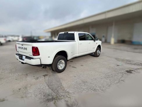 New 2026 RAM 3500 Longhorn image 12