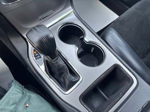 Used 2017 Jeep Grand Cherokee Altitude image 33