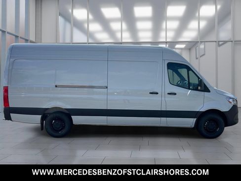 New 2026 Mercedes-Benz Sprinter 2500 image 7