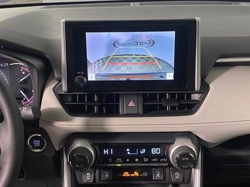 Used 2025 Toyota RAV4 XLE image 15