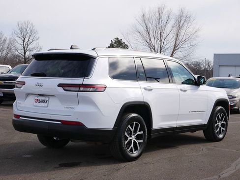 Used 2024 Jeep Grand Cherokee L Limited w/ Luxury Tech Group II AWD/4WD image 10