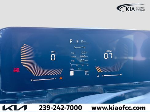 New 2026 Kia Carnival EX image 40