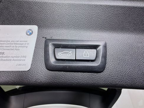 Used 2023 BMW X3 sDrive30i w/ Premium Package w/ZPA image 41