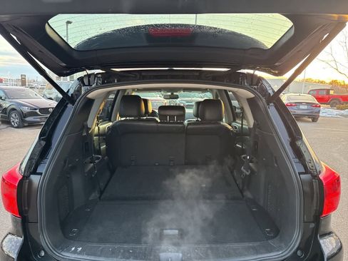 Used 2018 Nissan Pathfinder SL w/ SL Premium Package image 24