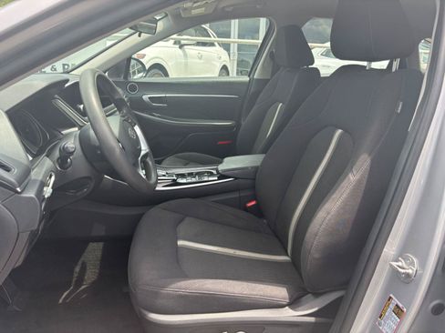 Used 2023 Hyundai Sonata SEL w/ Preferred Accessory Package FWD image 15