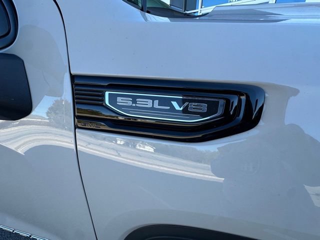 New 2026 GMC Sierra 1500 Pro w/ Graphite Edition AWD/4WD image 4