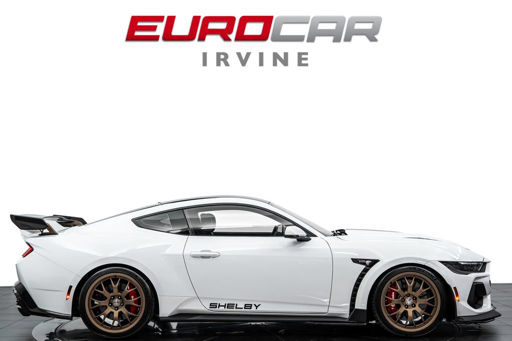 Used 2025 Ford Mustang Shelby GT500 w/ GT Performance Package RWD image 6