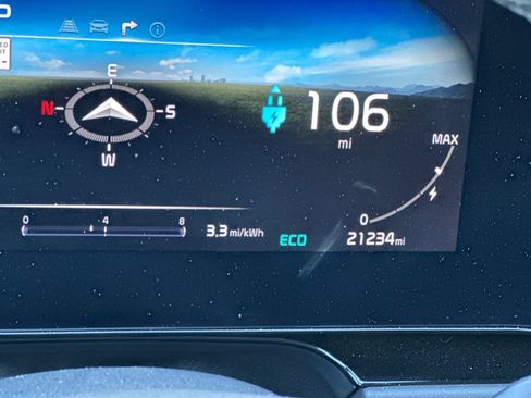 Used 2023 Kia Niro Wind w/ Wind Preserve Package FWD image 25