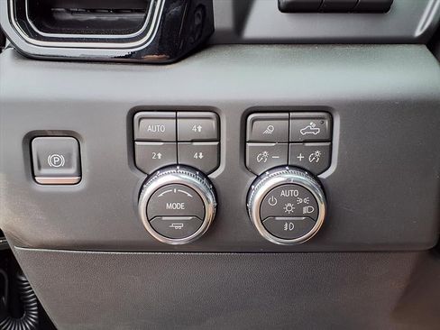 New 2026 GMC Sierra 1500 AT4X image 6