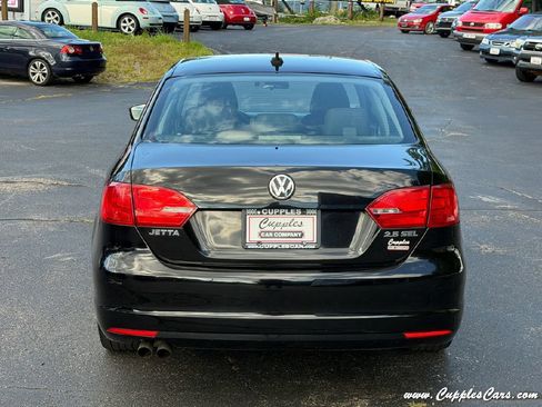 Used 2012 Volkswagen Jetta SEL FWD image 29