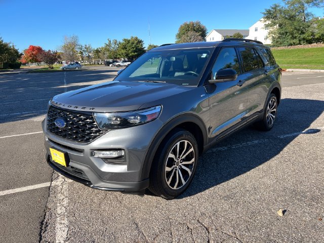 Used 2023 Ford Explorer ST-Line w/ Class IV Trailer Tow Package AWD/4WD image 5