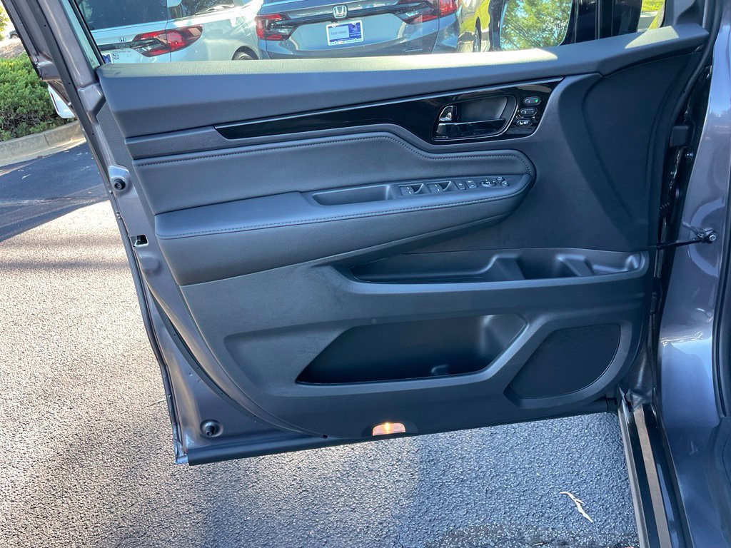 New 2027 Honda Odyssey Elite image 23