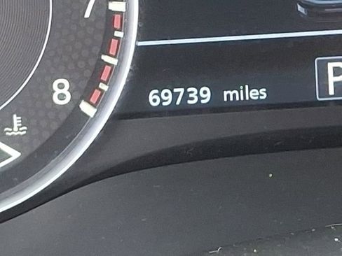 Used 2023 Nissan Armada SL image 25