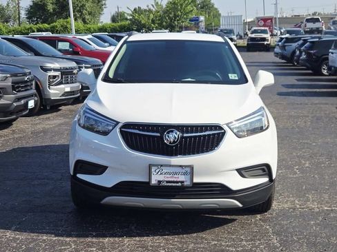 Used 2022 Buick Encore Preferred w/ Safety Package AWD/4WD image 5