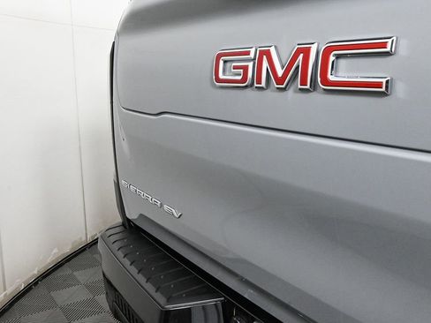 New 2026 GMC Sierra EV Elevation image 34