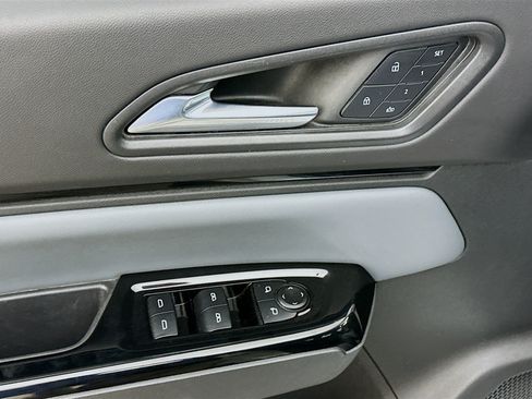 Used 2025 Honda Prologue Touring image 15