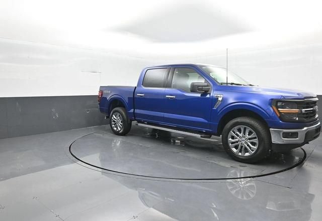 New 2026 Ford F150 XLT w/ XLT Chrome Appearance Package AWD/4WD image 3
