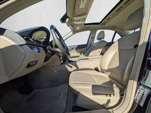 Used 2011 Mercedes-Benz C 300 Sedan image 12