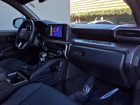 Certified 2024 Toyota Tacoma SR5 image 21