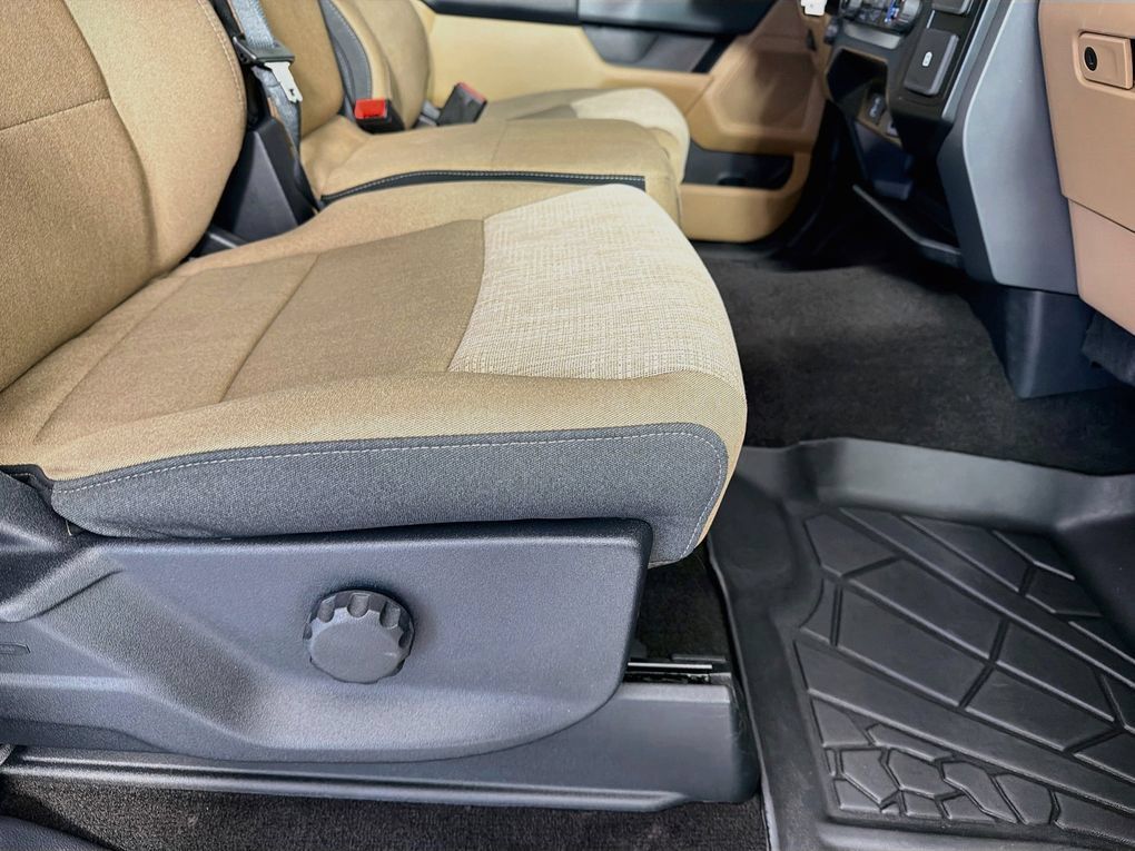 Used 2023 Ford F150 XLT AWD/4WD image 35