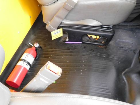 Used 2021 GMC Savana 3500 Extended w/ Power Convenience Package image 24