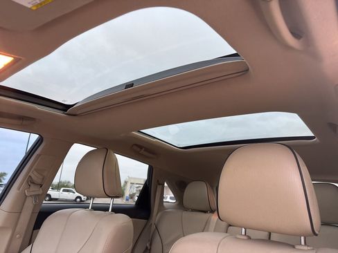 Used 2013 Toyota Venza Limited w/ Tow Prep Pkg image 15