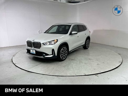 Used 2023 BMW X1 xDrive28i w/ Convenience Package AWD/4WD image 1
