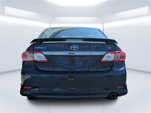 Used 2013 Toyota Corolla S image 5