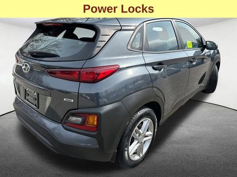 Used 2021 Hyundai Kona SE w/ Cargo Package image 10