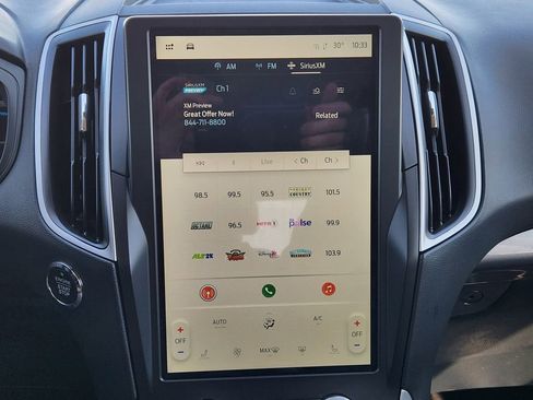 Used 2024 Ford Edge SEL image 18