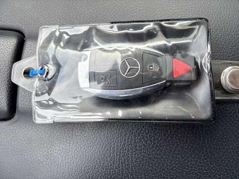 Used 2016 Mercedes-Benz E 350 E 350 Sport image 36