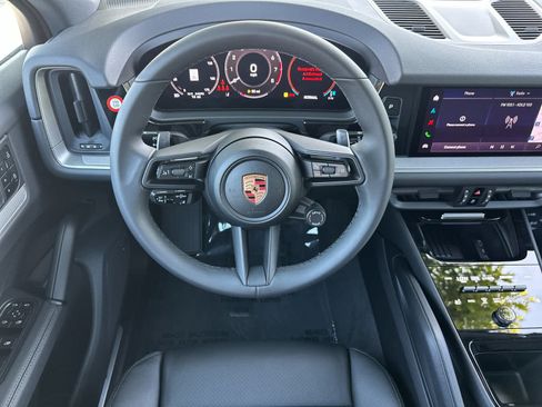 New 2026 Porsche Cayenne AWD/4WD image 15