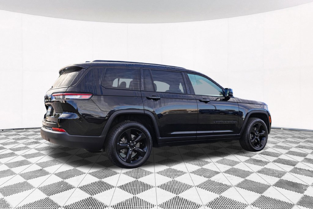 Used 2021 Jeep Grand Cherokee L Laredo AWD/4WD image 10