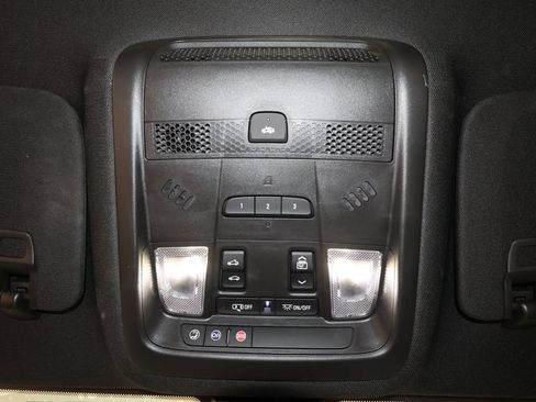 Used 2024 Cadillac XT6 Sport w/ LPO, Floor Liner Package AWD/4WD image 33