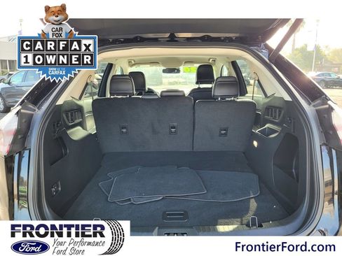 Used 2024 Ford Edge SEL w/ Convenience Package image 7