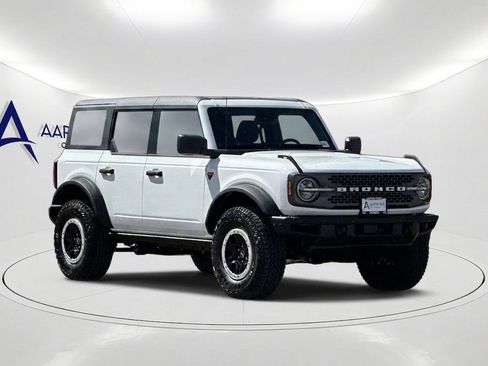New 2026 Ford Bronco Badlands AWD/4WD image 8