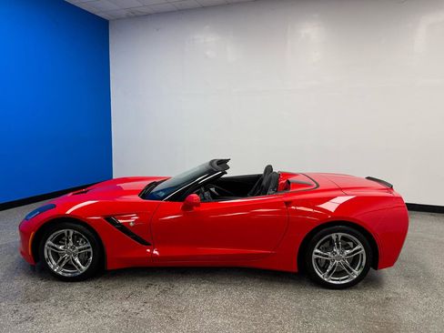 Used 2017 Chevrolet Corvette Stingray Convertible w/ 2LT Preferred Equipment Group image 4