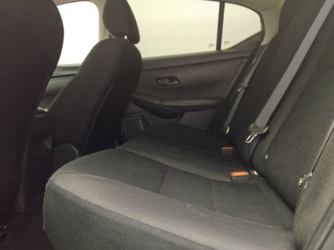 Used 2024 Nissan Sentra S FWD image 18