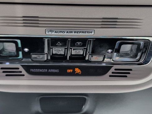 Used 2025 Lincoln Aviator AWD image 22