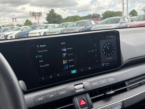 Used 2025 Kia K4 FWD image 20