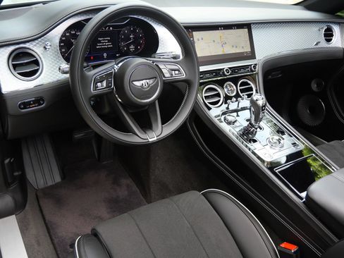 Used 2023 Bentley Continental GT V8 AWD/4WD image 13