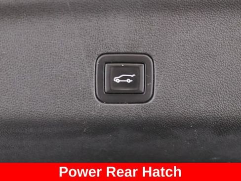 Used 2024 GMC Yukon XL Denali AWD/4WD image 35