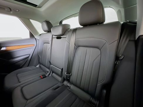 Used 2023 Audi Q5 2.0T Premium Plus w/ Premium Plus Package image 23