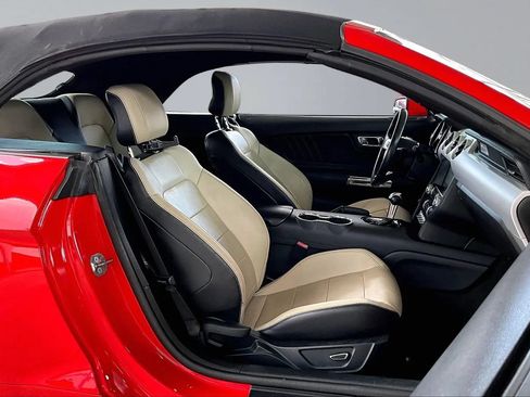Used 2016 Ford Mustang Premium RWD image 25