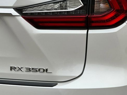 Used 2022 Lexus RX 350L FWD w/ Premium Package image 29