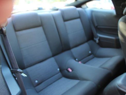 Used 2005 Ford Mustang Coupe image 20