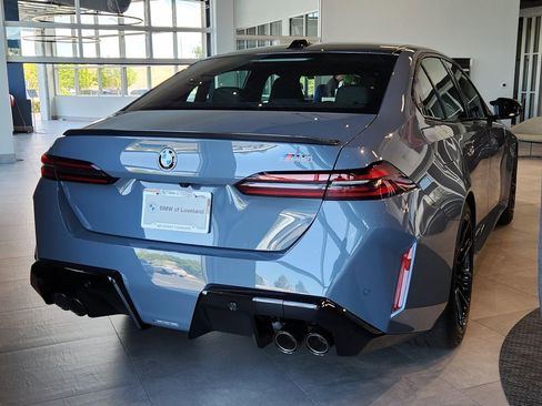 New 2026 BMW M5 w/ Carbon Package AWD/4WD image 4