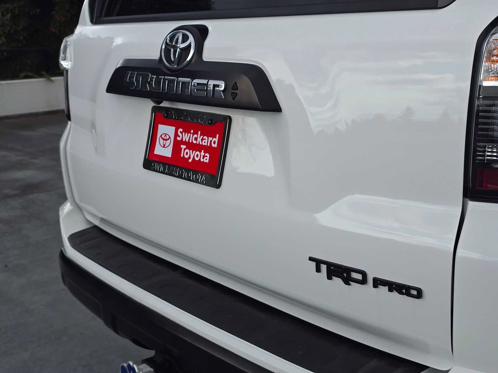 Certified 2020 Toyota 4Runner TRD Pro AWD/4WD image 13