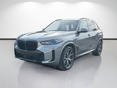 New 2026 BMW X5 xDrive50e w/ M Sport Package AWD/4WD image 7